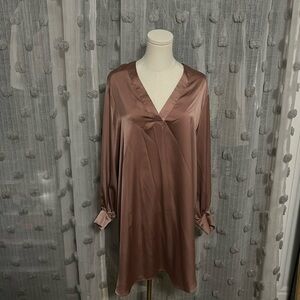 H&M Medium dress, tunic, rose gold color